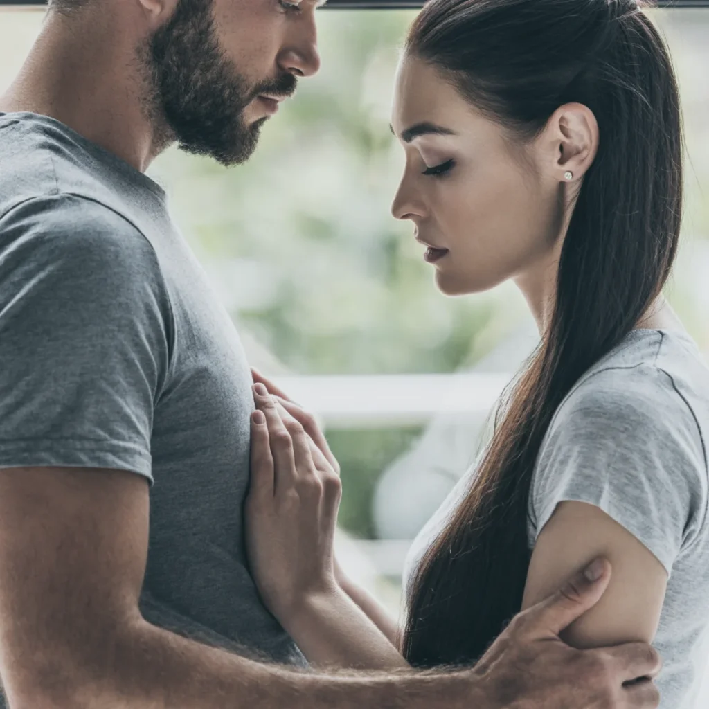 Signs of a Toxic Relationship Signs of a Toxic Relationship